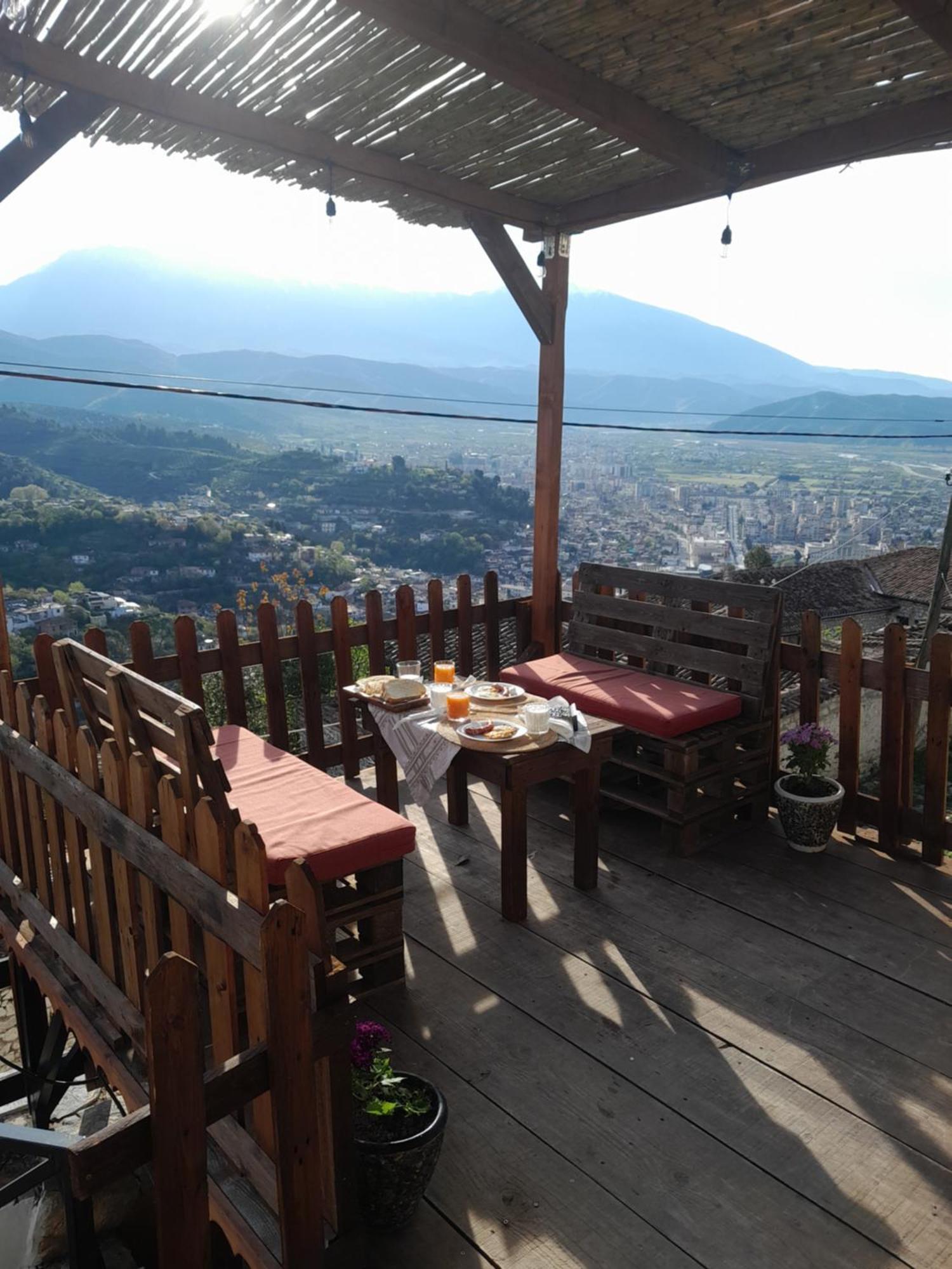 Guest House Maria - Berat Castle Εξωτερικό φωτογραφία